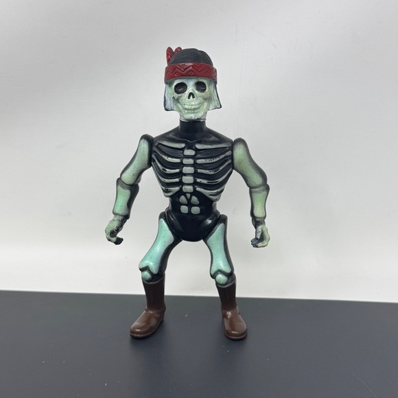 💀VINTAGE💀 -GERONIMO- NIGHTMARE WARRIORS from MTC - REMCO 1984 - Picture 1 of 9